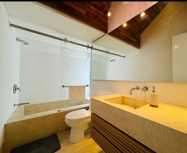 Casa de 5 alcobas en venta en Normandia, Cali, 400 m² · foto 16 de 19