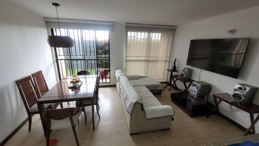 Apartamento de 3 alcobas en venta en Centro, Funza, 78 m² · foto 5 de 13
