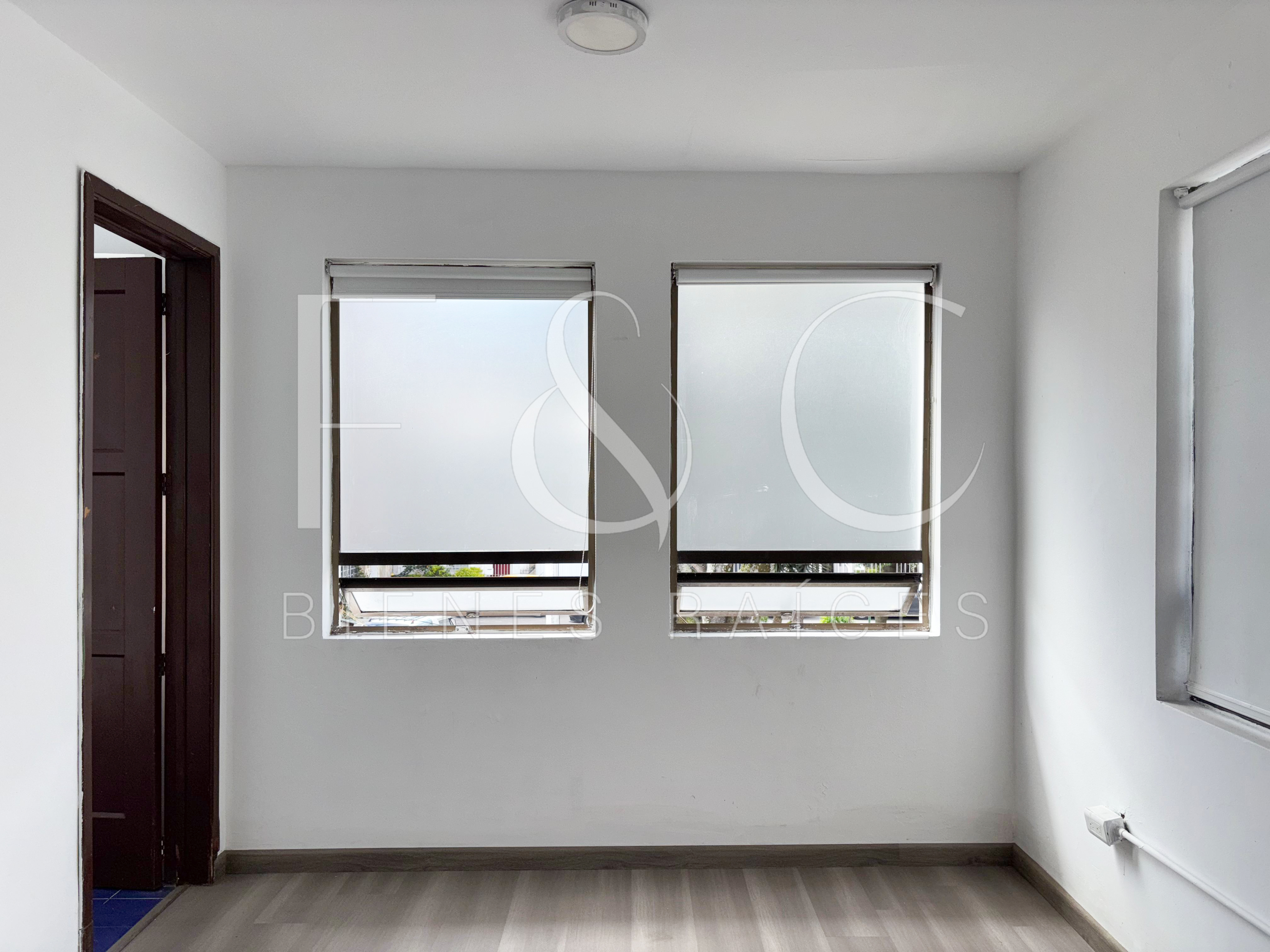 Casa en venta en Quinta Camacho, Bogotá · foto 6 de 19