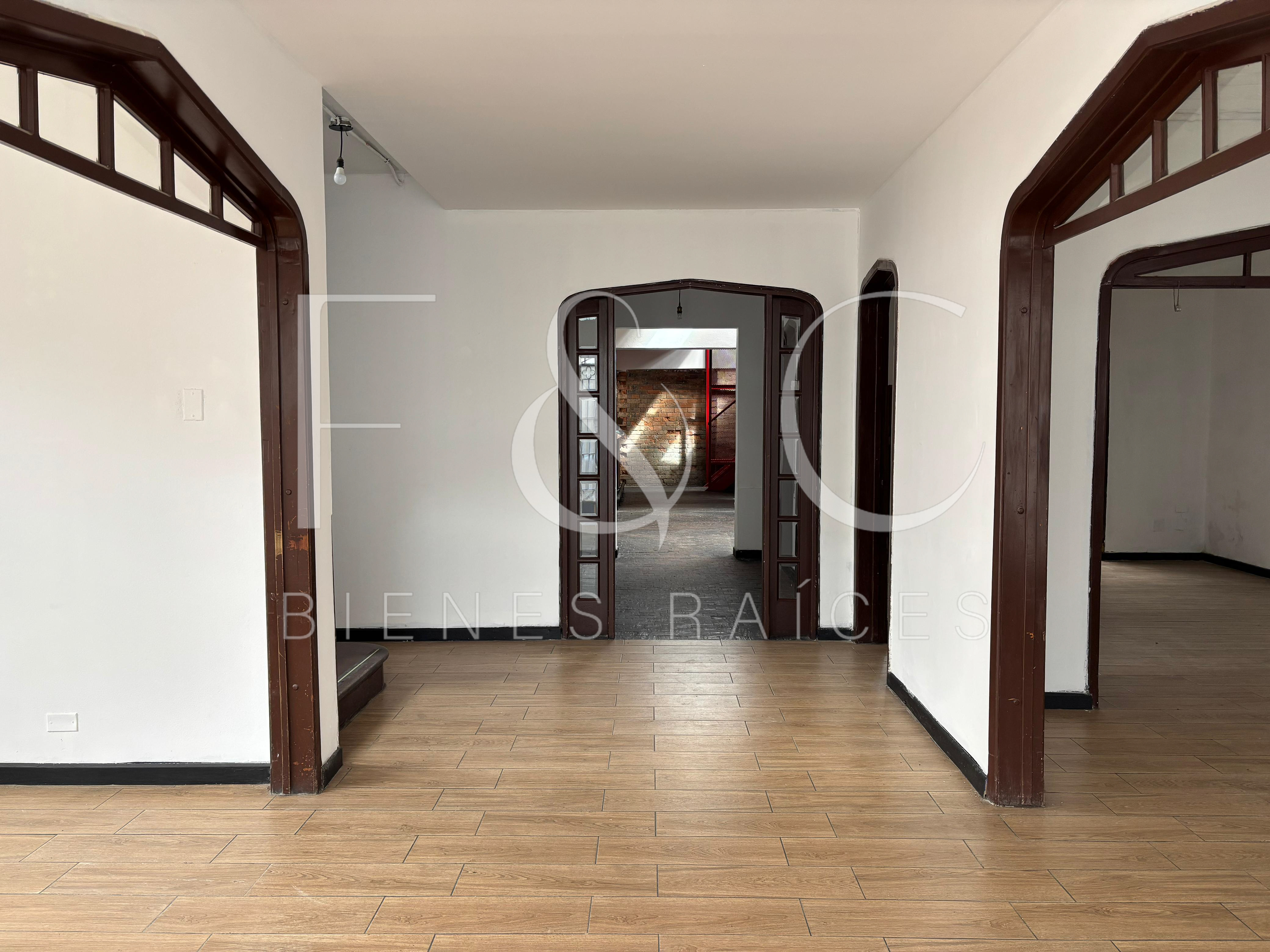Casa en venta en Quinta Camacho, Bogotá · foto 7 de 19
