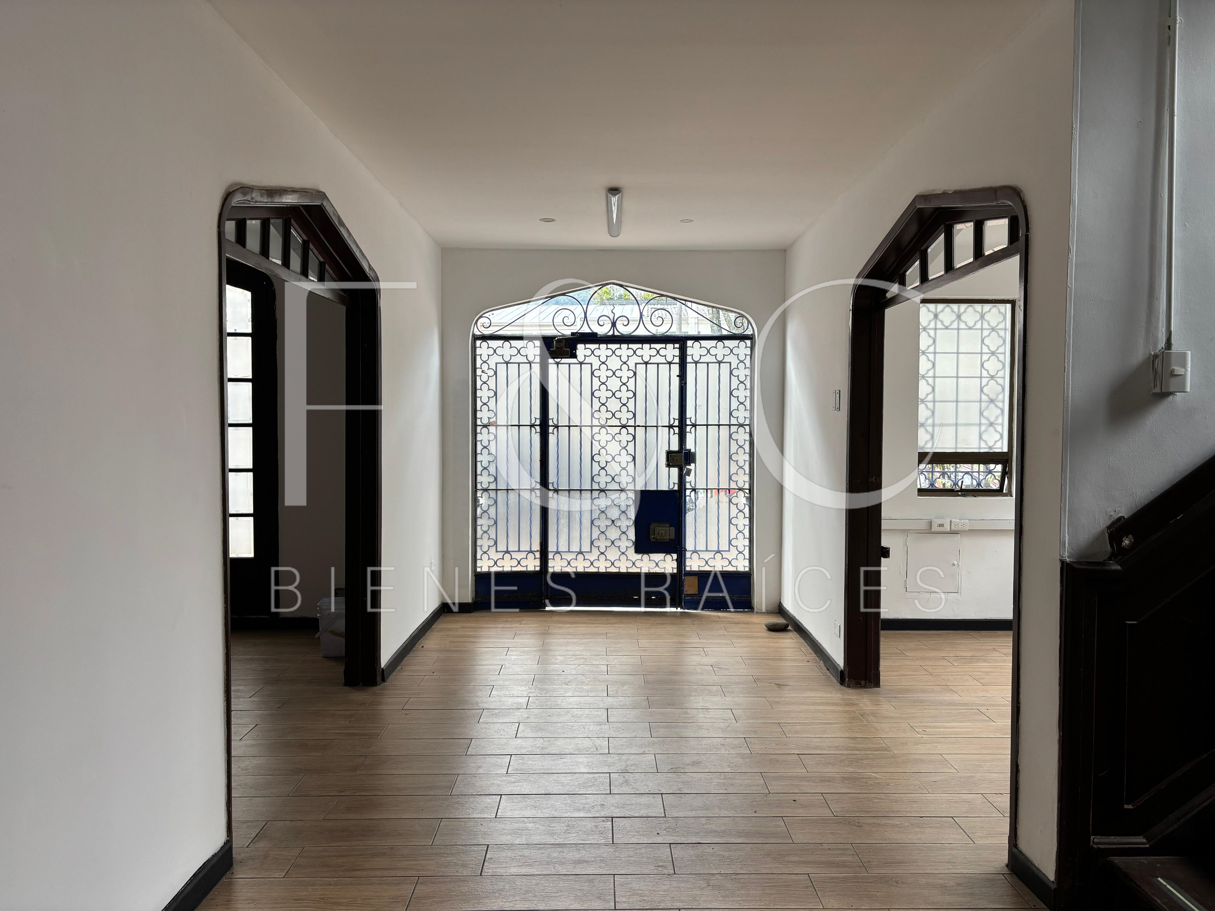Casa en venta en Quinta Camacho, Bogotá · foto 11 de 19