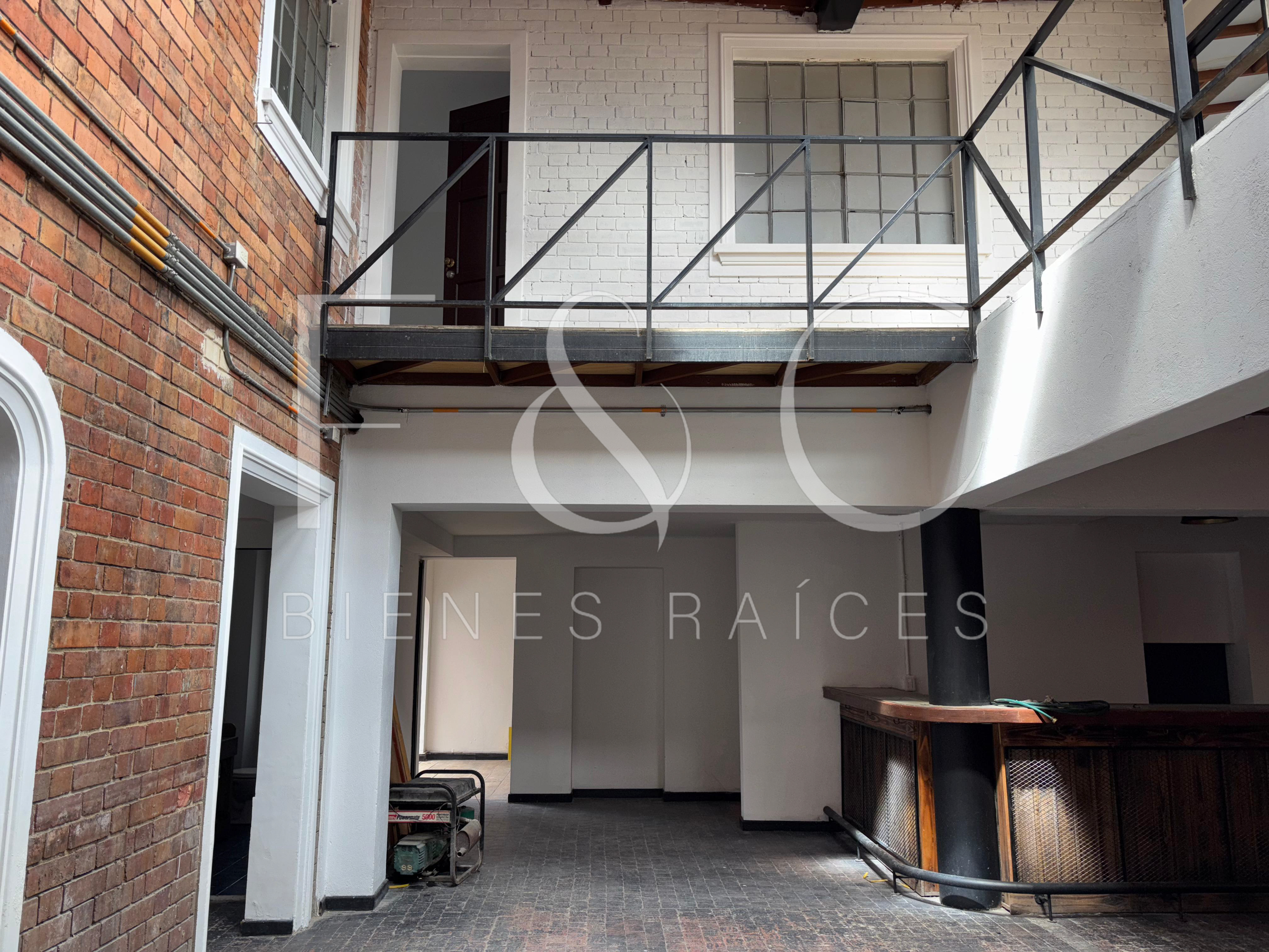 Casa en venta en Quinta Camacho, Bogotá · foto 13 de 19