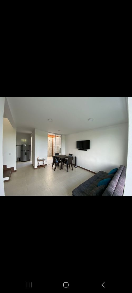 Casa de 3 alcobas en venta en Ricaurte, 62 m² · foto 11 de 19