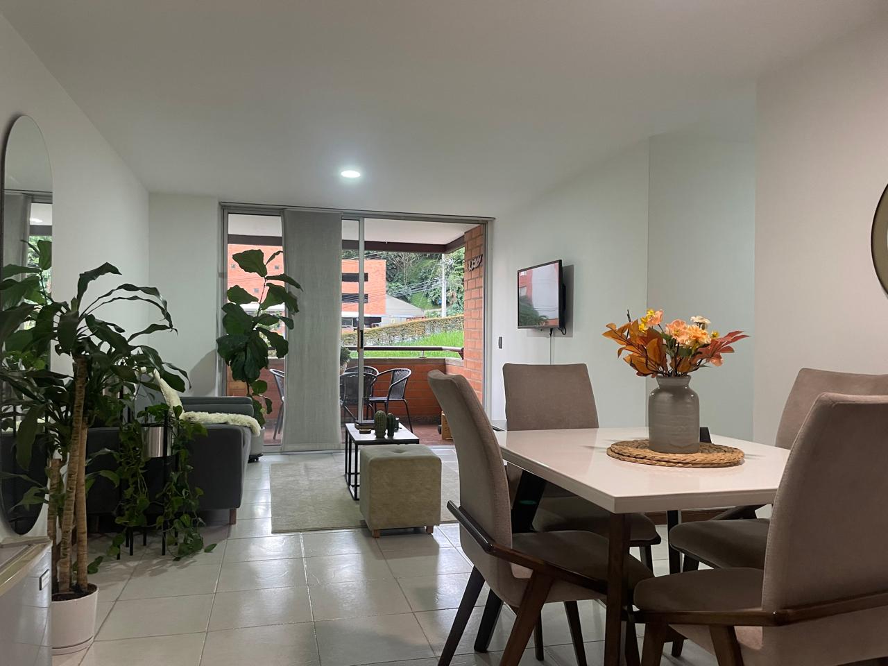 Apartamento en venta en Vía Las Palmas, Medellín 2