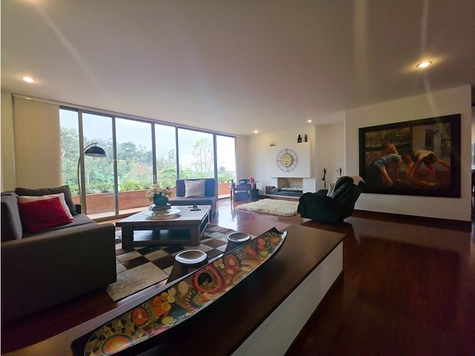 Apartamento de 3 alcobas en venta en Cerros De Suba, Bogotá, 192 m² · foto 10 de 24