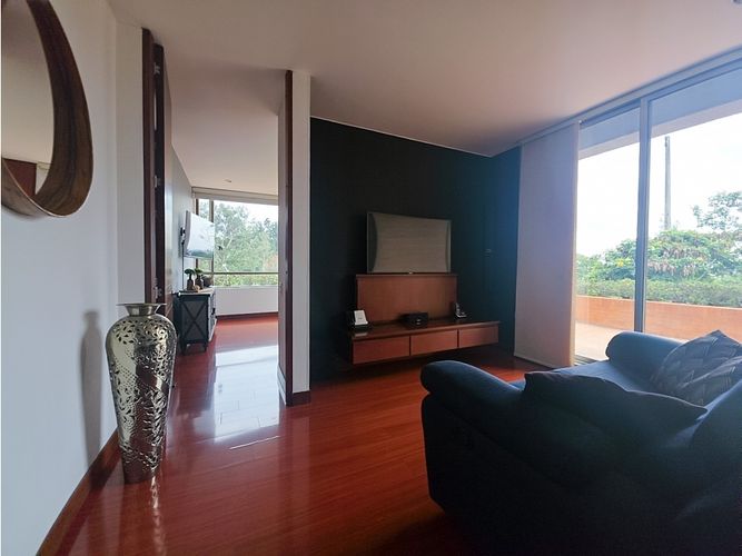 Apartamento de 3 alcobas en venta en Cerros De Suba, Bogotá, 192 m² · foto 16 de 24