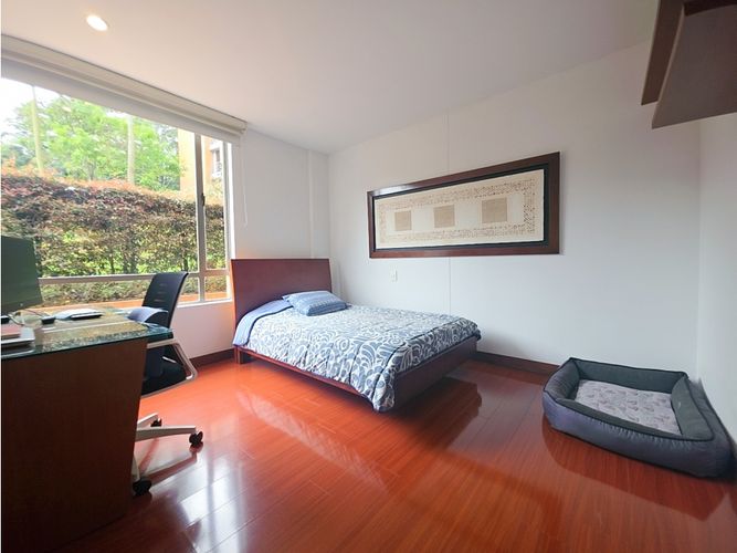 Apartamento de 3 alcobas en venta en Cerros De Suba, Bogotá, 192 m² · foto 18 de 24