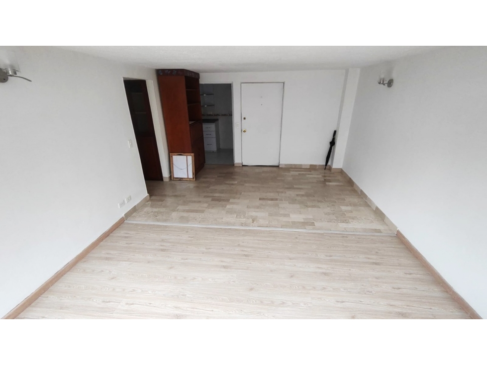 Apartamento en venta en Cedro Golf, Bogotá · foto 2 de 24