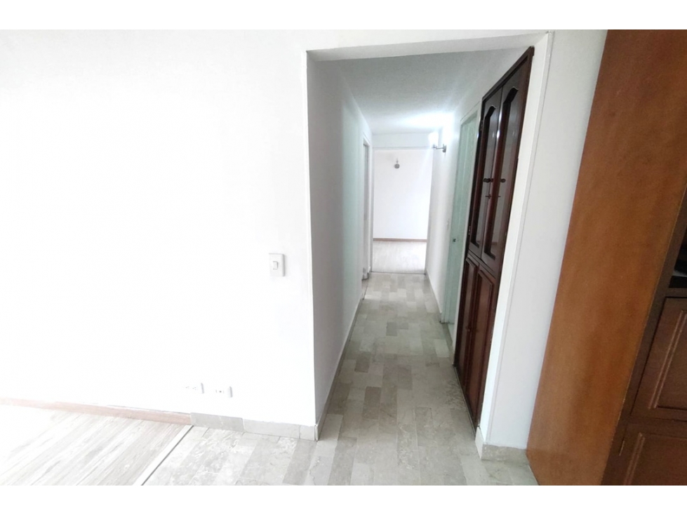 Apartamento en venta en Cedro Golf, Bogotá · foto 3 de 24