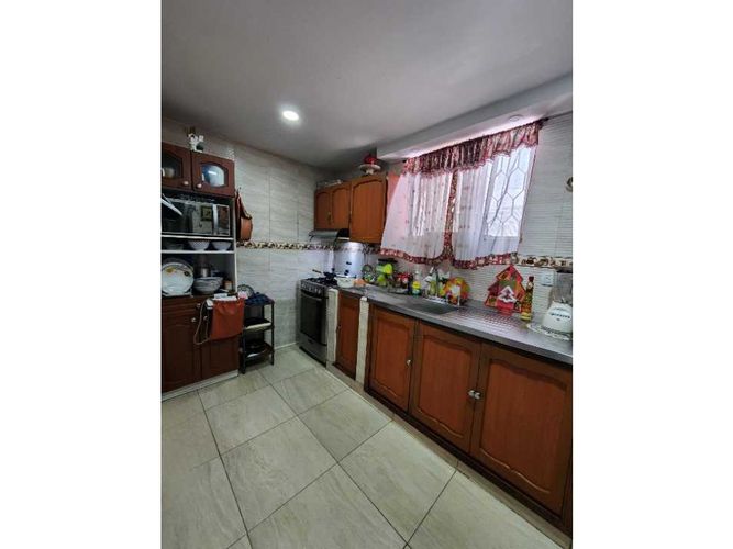 Casa de 4 alcobas en arriendo en El Recreo, Barranquilla, 250 m² · foto 9 de 16
