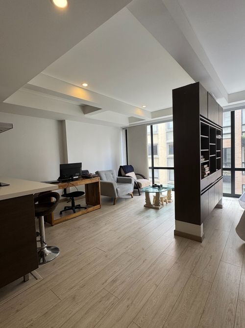 Apartaestudio en venta en Antiguo Country, Bogotá, 53 m² · foto 2 de 17