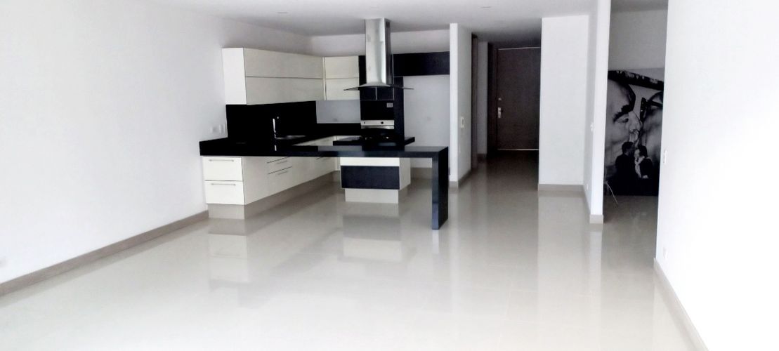 Apartamento de 3 alcobas en venta en Santa Teresita, Cali, 151 m² · foto 3 de 16