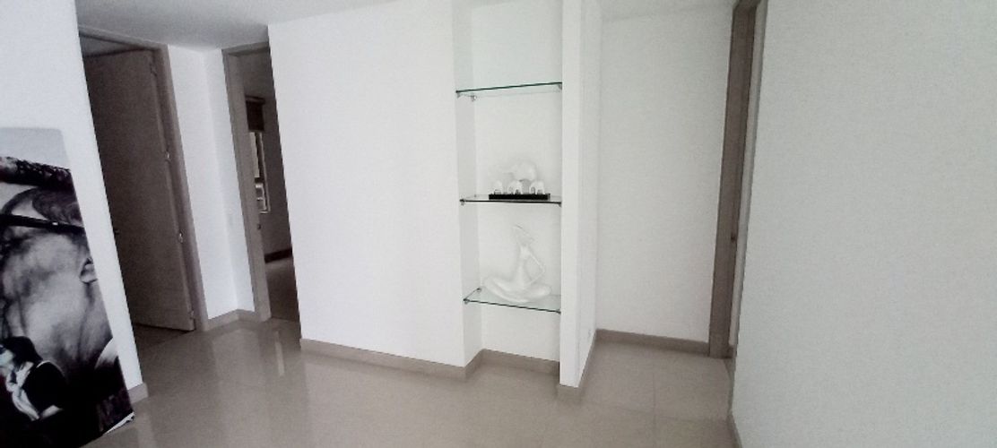 Apartamento de 3 alcobas en venta en Santa Teresita, Cali, 151 m² · foto 5 de 16