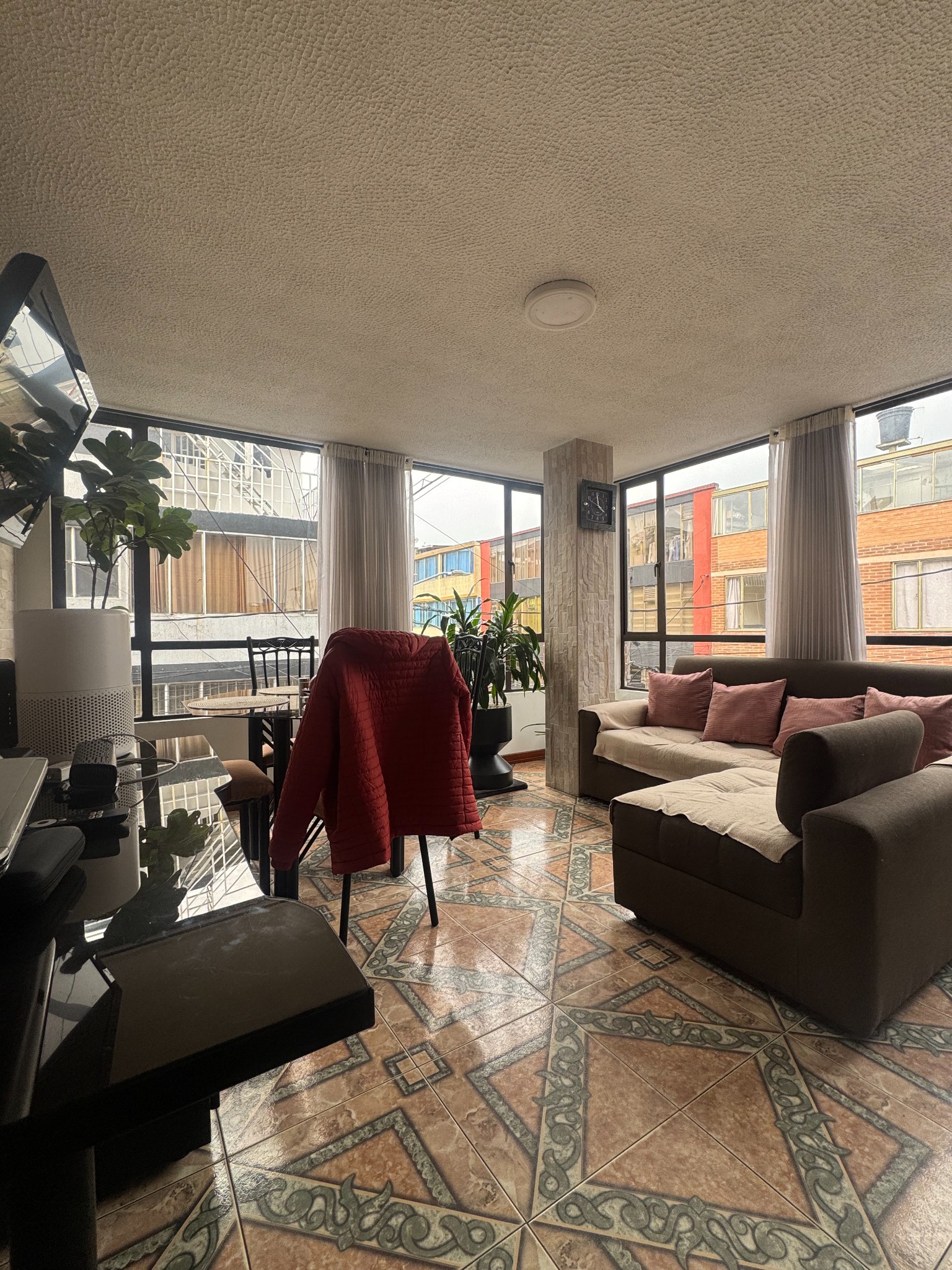 Apartamento en venta en Alamos, Bogotá · foto 2 de 16