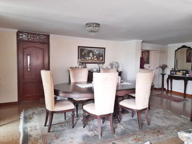 Apartamento de 3 alcobas en venta en Altos Del Prado, Barranquilla, 210 m² · foto 2 de 16