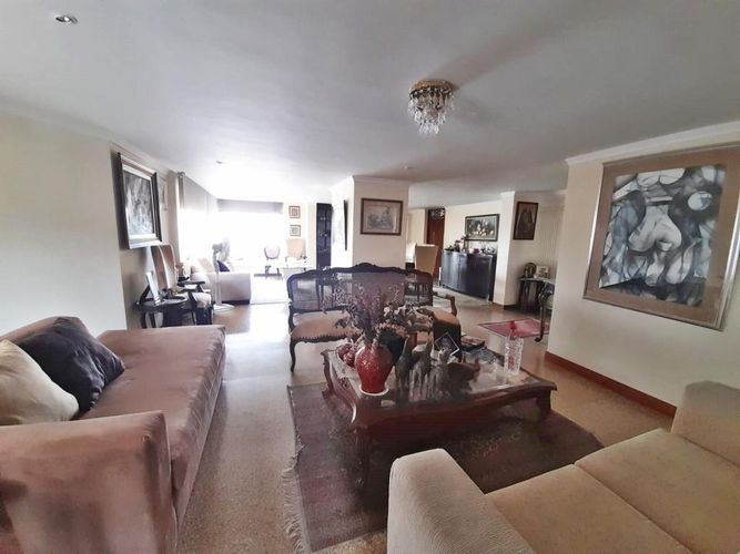 Apartamento de 3 alcobas en venta en Altos Del Prado, Barranquilla, 210 m² · foto 6 de 16