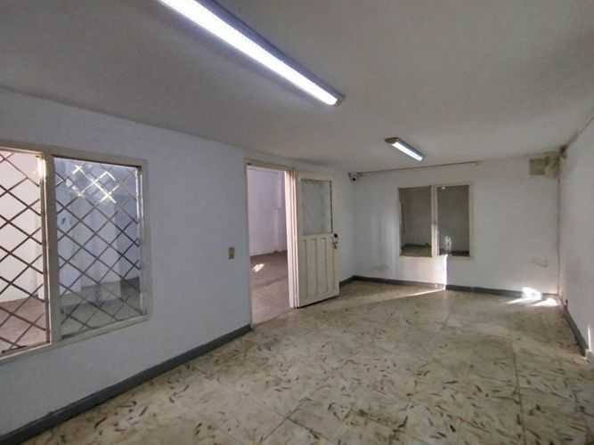 Bodega en arriendo en Manzanares, Cali, 500 m² · foto 7 de 24