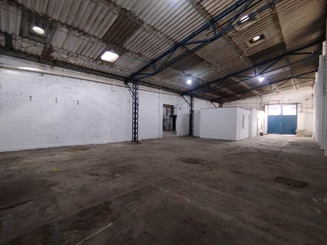 Bodega en arriendo en Manzanares, Cali, 500 m² · foto 12 de 24
