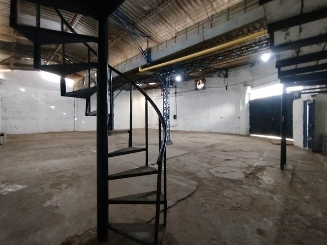 Bodega en arriendo en Manzanares, Cali, 500 m² · foto 21 de 24