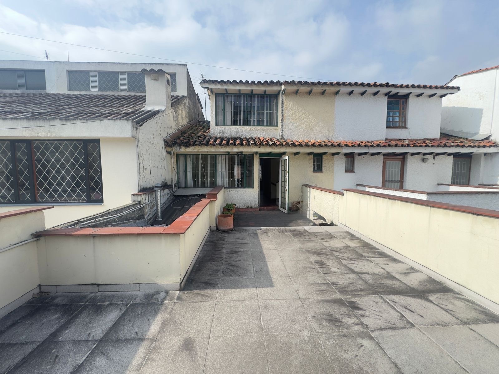 Casa en venta en Alhambra, Bogotá · foto 2 de 9