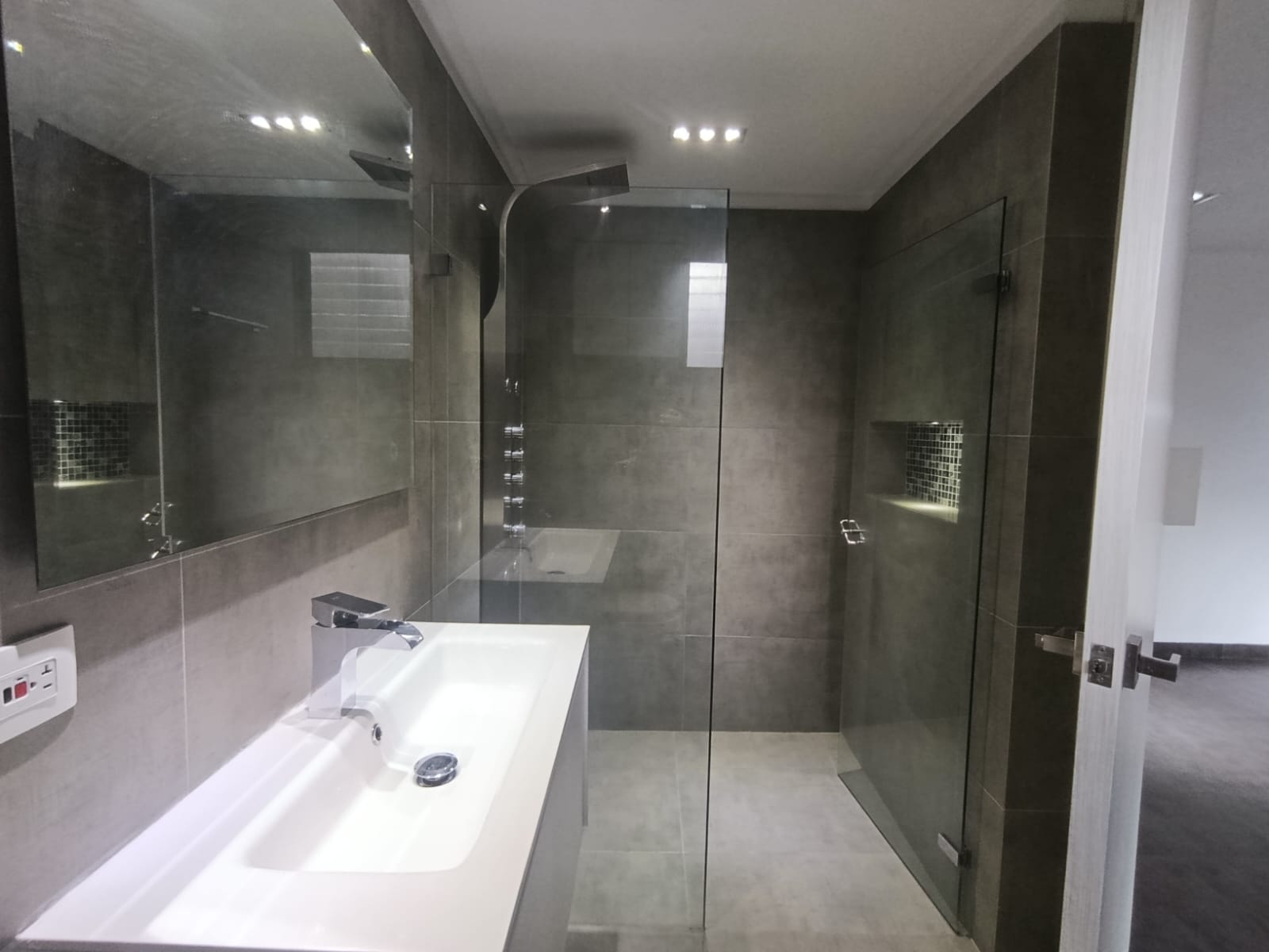 Apartamento en arriendo en Laureles, Medellín · foto 14 de 20