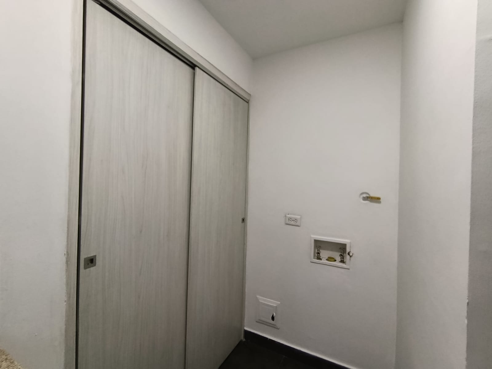 Apartamento en arriendo en Laureles, Medellín · foto 18 de 20