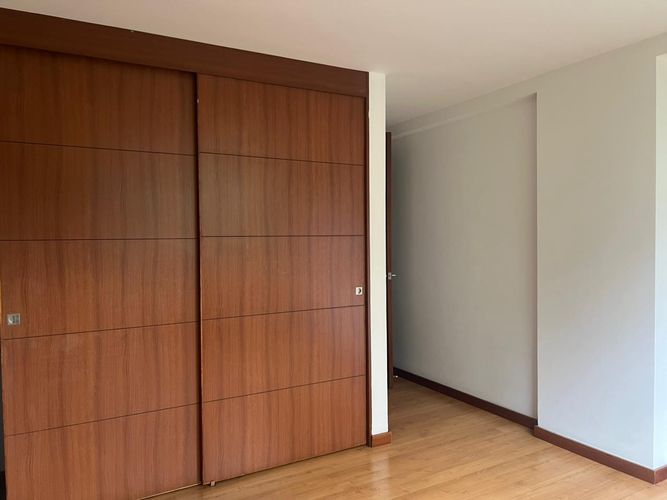 Apartamento en arriendo en Loma Benedictinos, Envigado, 120 m² · foto 9 de 16