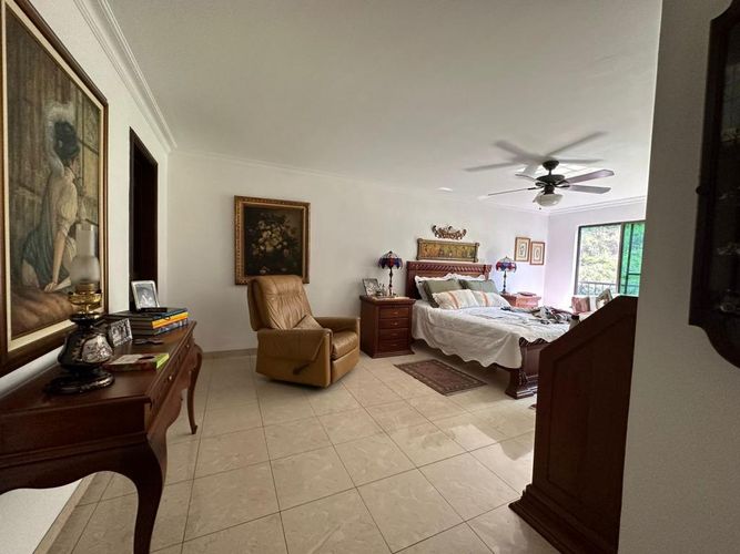 Apartamento de 4 alcobas en venta en Normandia, Cali, 259 m² · foto 14 de 14