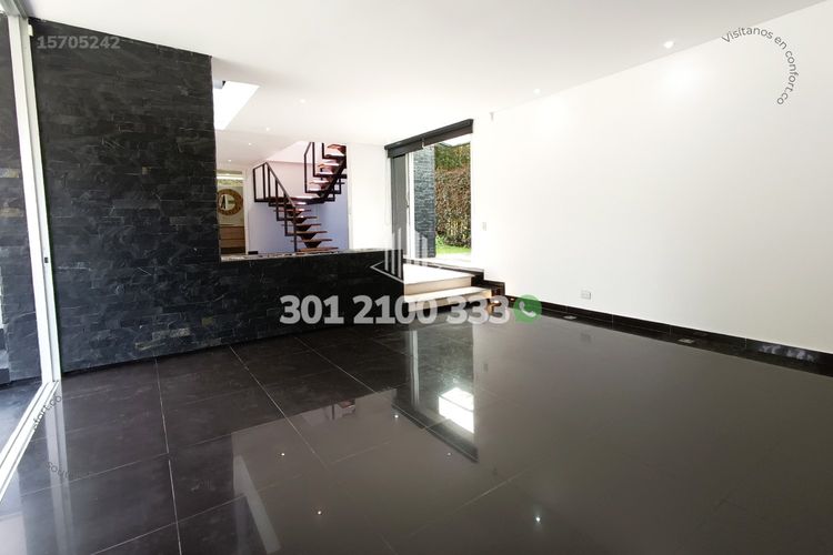 Casa de 3 alcobas en venta en Escobero, Envigado, 280 m² · foto 6 de 24
