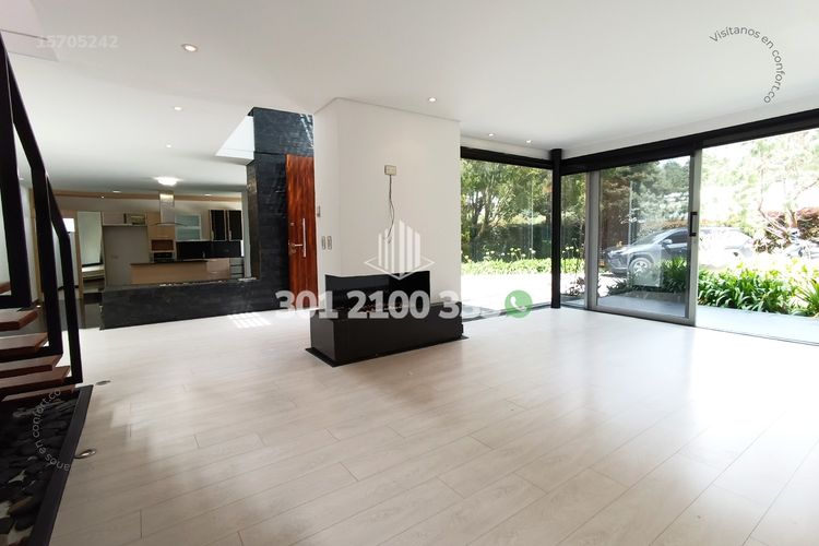 Casa de 3 alcobas en venta en Escobero, Envigado, 280 m² · foto 5 de 24