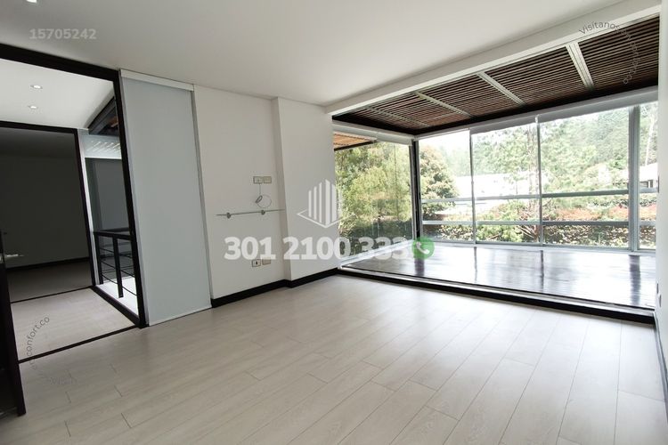 Casa de 3 alcobas en venta en Escobero, Envigado, 280 m² · foto 12 de 24