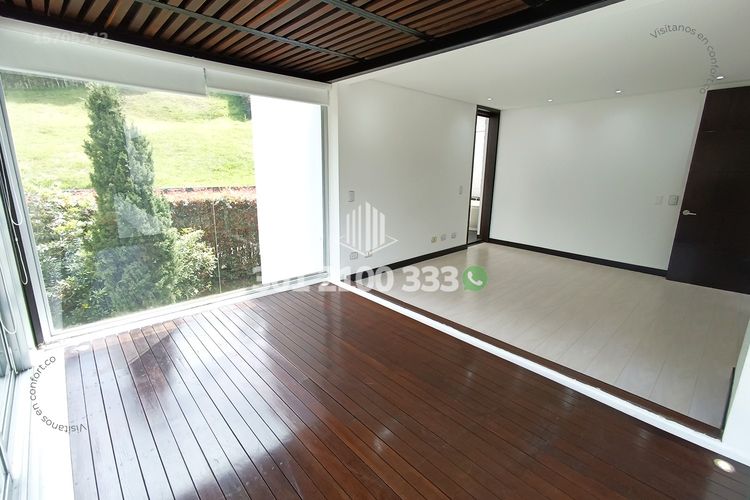 Casa de 3 alcobas en venta en Escobero, Envigado, 280 m² · foto 14 de 24