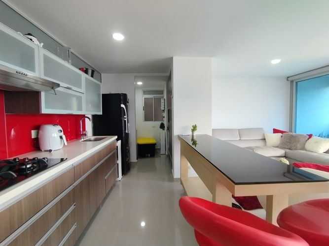 Apartamento de 2 alcobas en arriendo en Las Lomitas, Sabaneta, 82 m² · foto 9 de 18