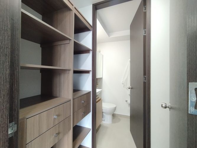 Apartamento de 2 alcobas en arriendo en Las Lomitas, Sabaneta, 82 m² · foto 10 de 18