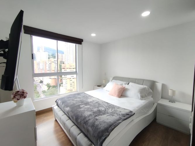 Apartamento de 2 alcobas en arriendo en Las Lomitas, Sabaneta, 82 m² · foto 16 de 18