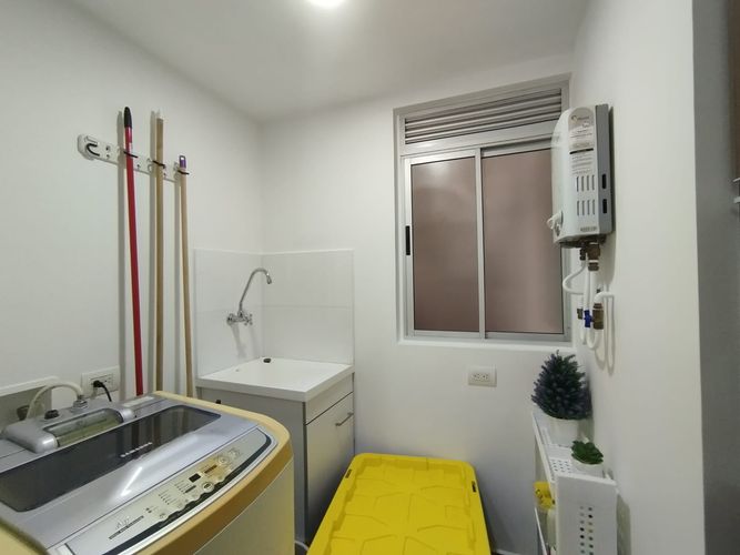 Apartamento de 2 alcobas en arriendo en Las Lomitas, Sabaneta, 82 m² · foto 17 de 18