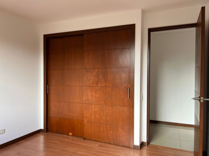 Apartamento de 3 alcobas en arriendo en El Poblado, Medellín, 136 m² · foto 14 de 18