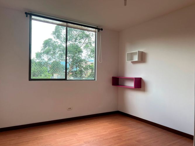 Apartamento de 3 alcobas en arriendo en El Poblado, Medellín, 136 m² · foto 13 de 18