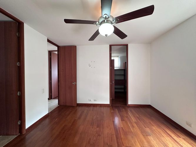 Apartamento en arriendo en El Poblado, Medellín · foto 12 de 17