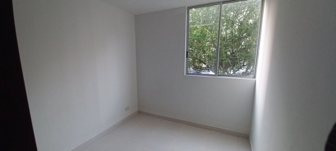 Apartamento de 3 alcobas en venta en Bochalema, Cali, 65 m² · foto 4 de 24