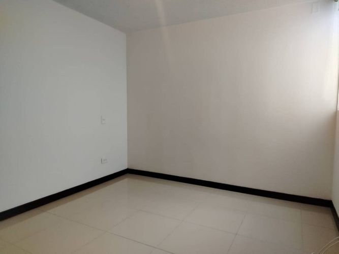 Apartamento de 3 alcobas en arriendo en Calasanz, Medellín, 60 m² · foto 7 de 16