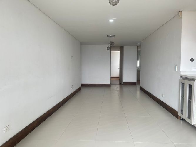 Apartamento de 3 alcobas en arriendo en Vegas De La Doctora, Sabaneta, 110 m² · foto 12 de 19