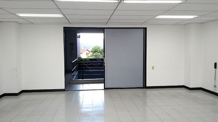 Oficina en arriendo en Lorena, Medellín, 45 m² · foto 5 de 10