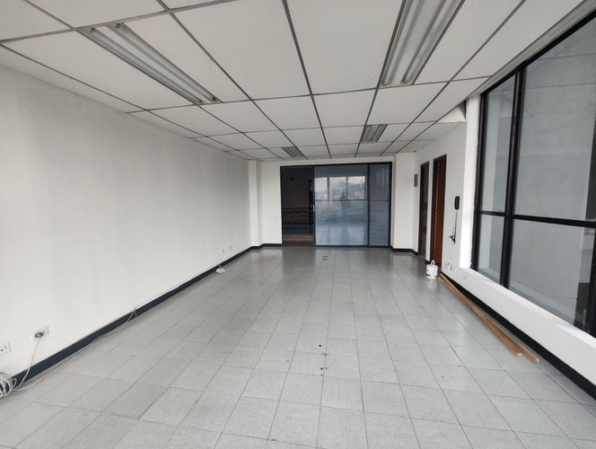 Oficina en arriendo en Laureles, Medellín, 35 m² · foto 8 de 10