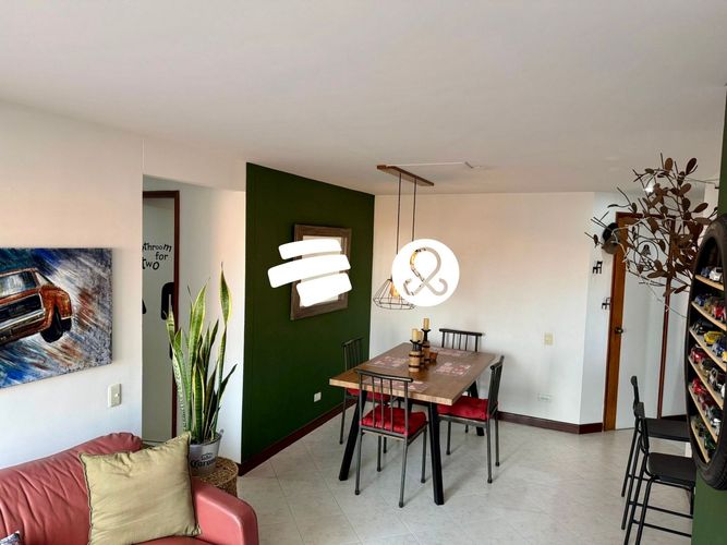 Apartamento de 3 alcobas en venta en El Poblado, Medellín, 94 m² · foto 2 de 24