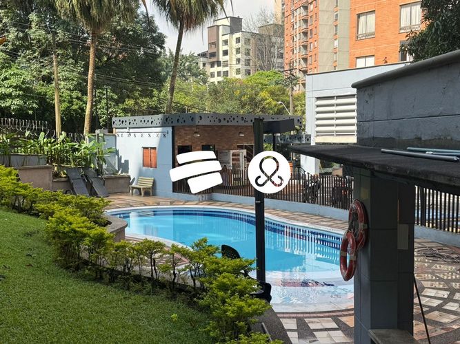 Apartamento de 3 alcobas en venta en El Poblado, Medellín, 94 m² · foto 6 de 24