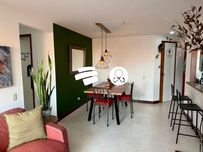 Apartamento de 3 alcobas en venta en El Poblado, Medellín, 94 m² · foto 20 de 24