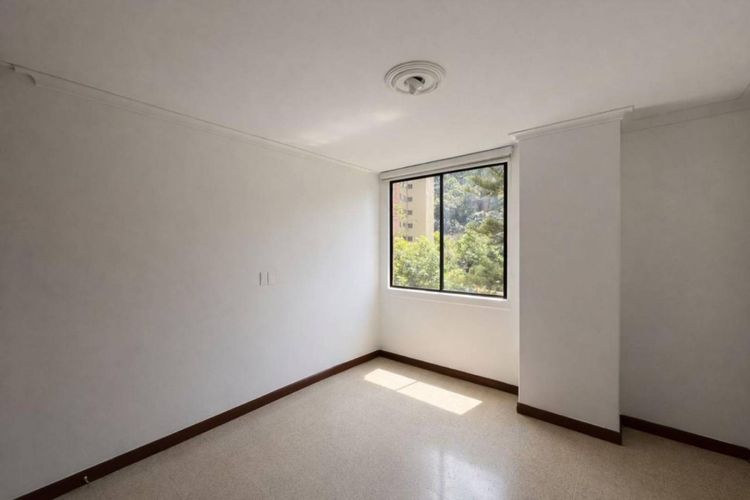 Apartamento de 3 alcobas en arriendo en Las Lomas, Medellín, 145 m² · foto 10 de 20