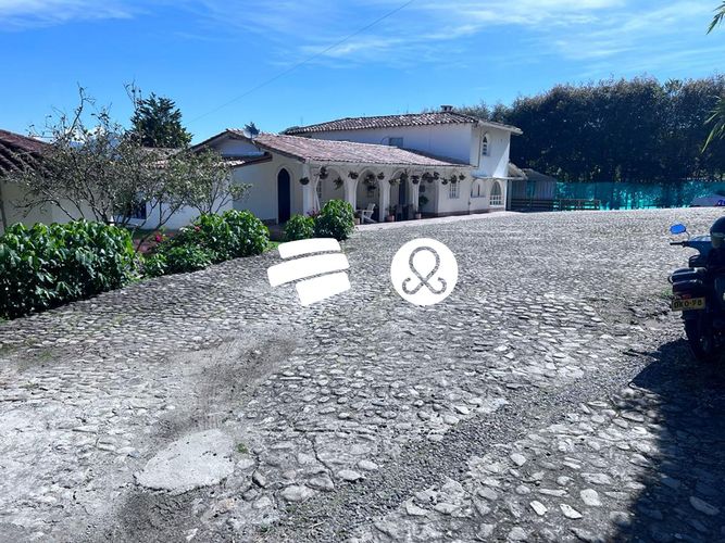 Finca en venta en Lomitas, La Ceja, 10 m² · foto 3 de 14