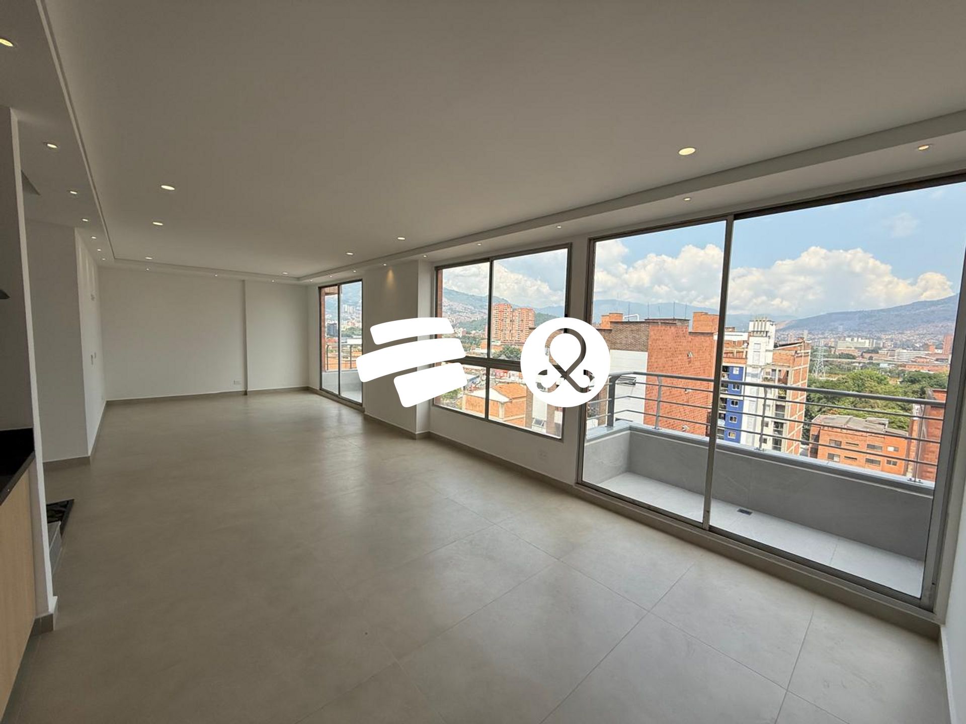 Apartamento en venta en Guayaquil, Medellín 3